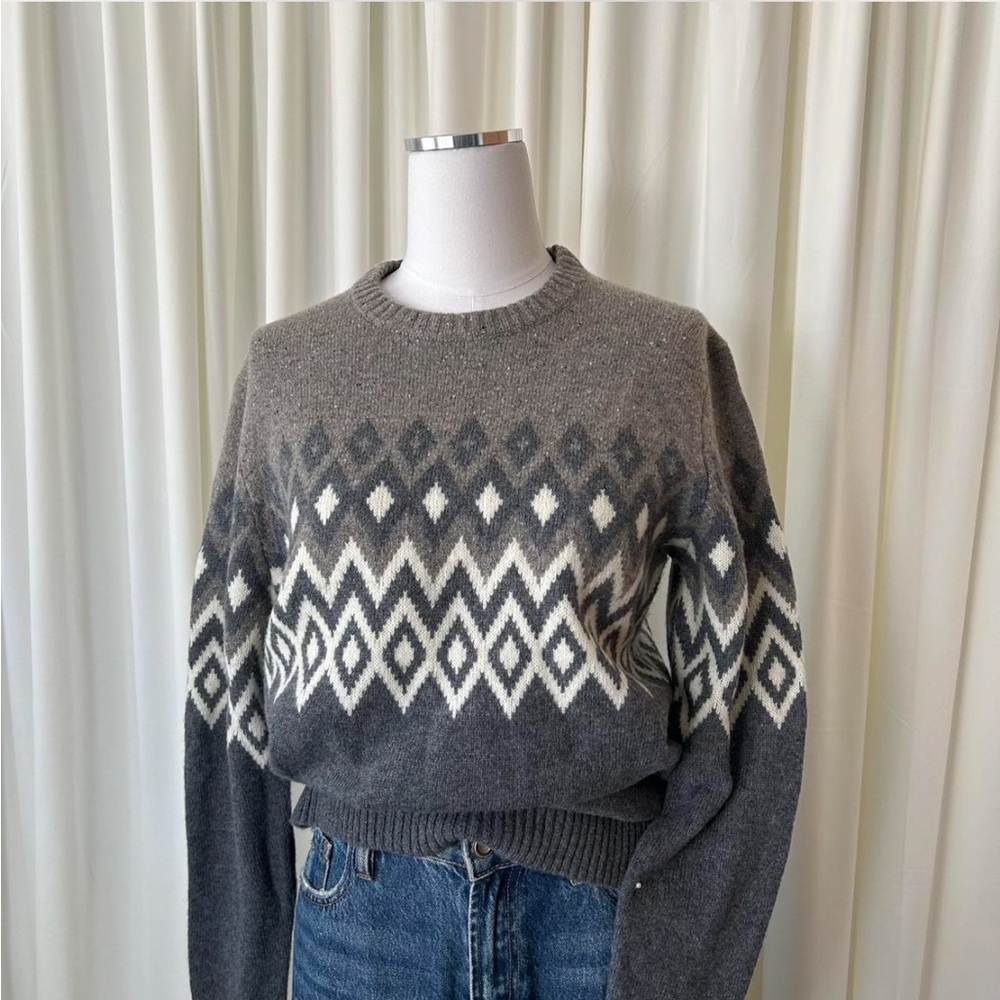 NWT Banana Republic Italian Yarn Fair Isle Crew-Neck Sweater. - Picture 3 of 8
